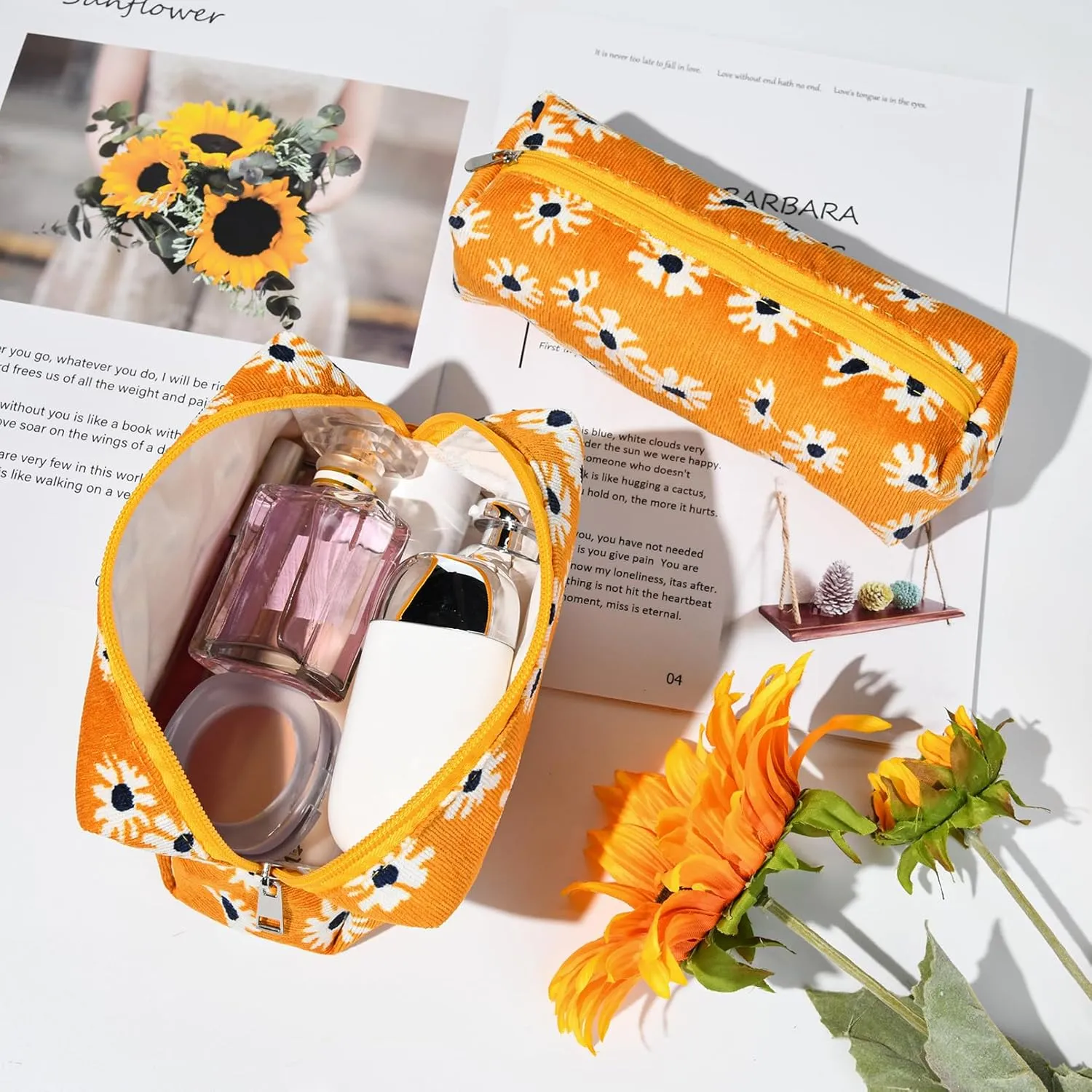 Makeup Bag Floral Cosmetic Bag Cute Makeup Pouch 1Pcs Large Capacity Makeup Bags and 1Pcs Makeup Brushes Storage Bag Travel Toiletry Bag Organizer