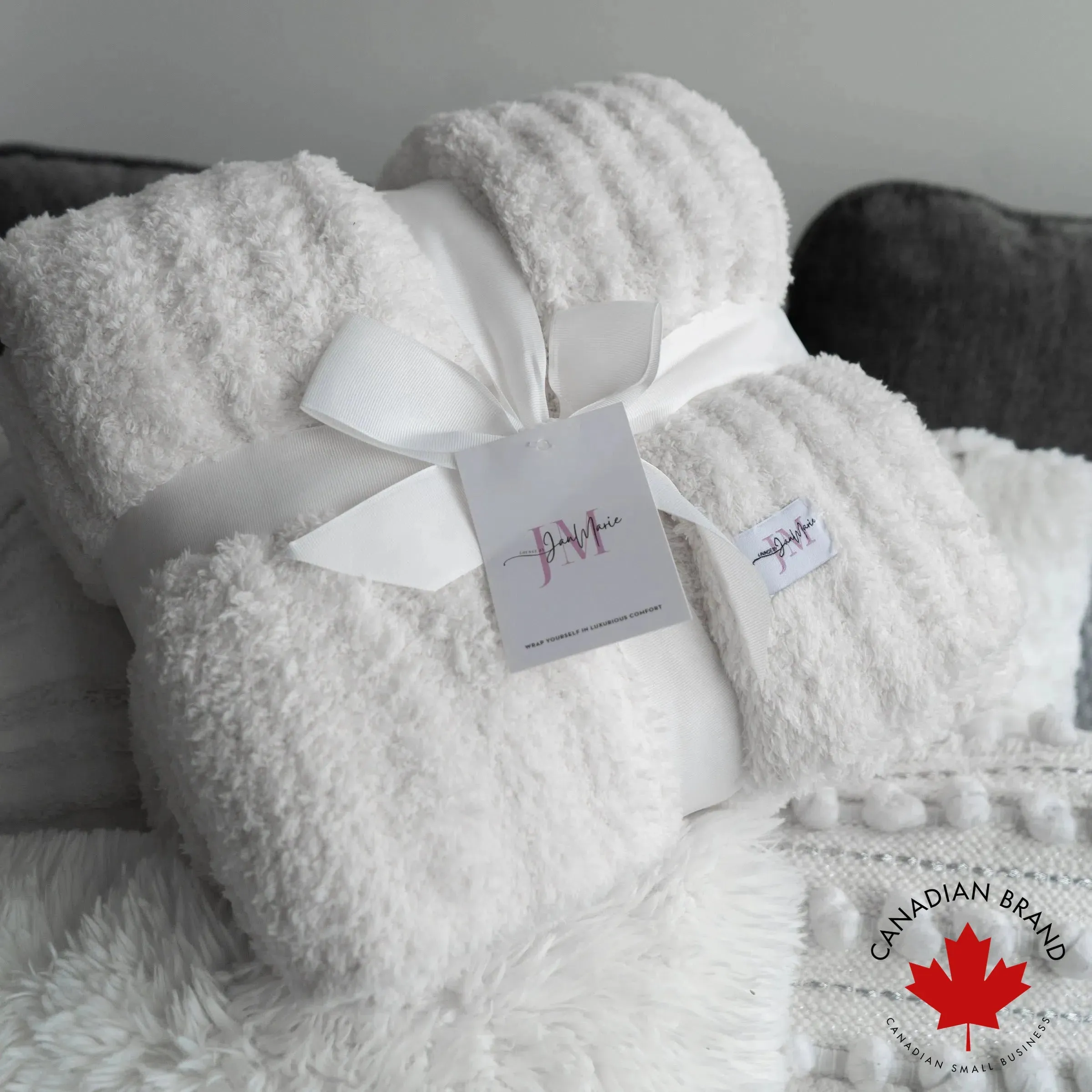 The Cozy Cabin Blanket