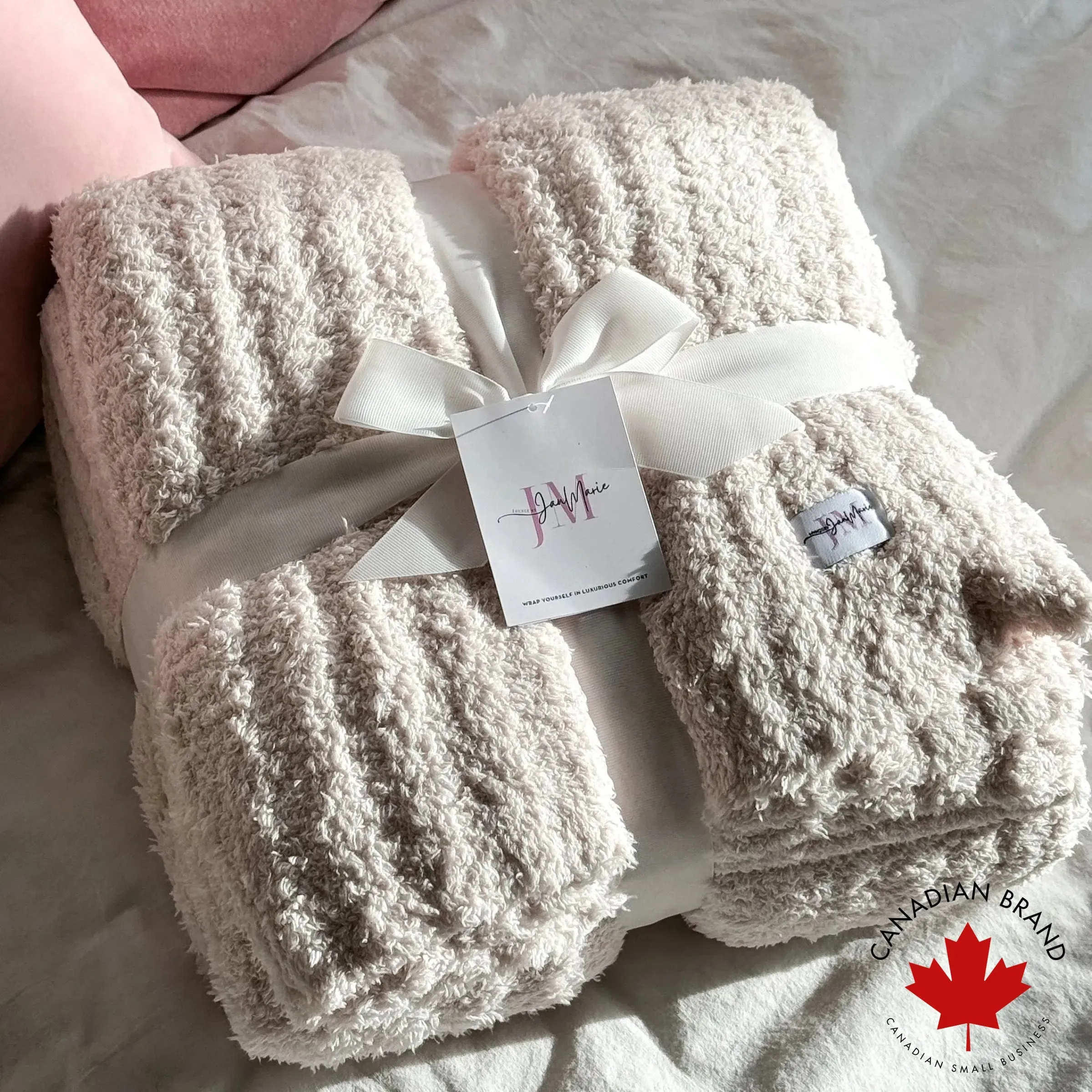The Cozy Cabin Blanket