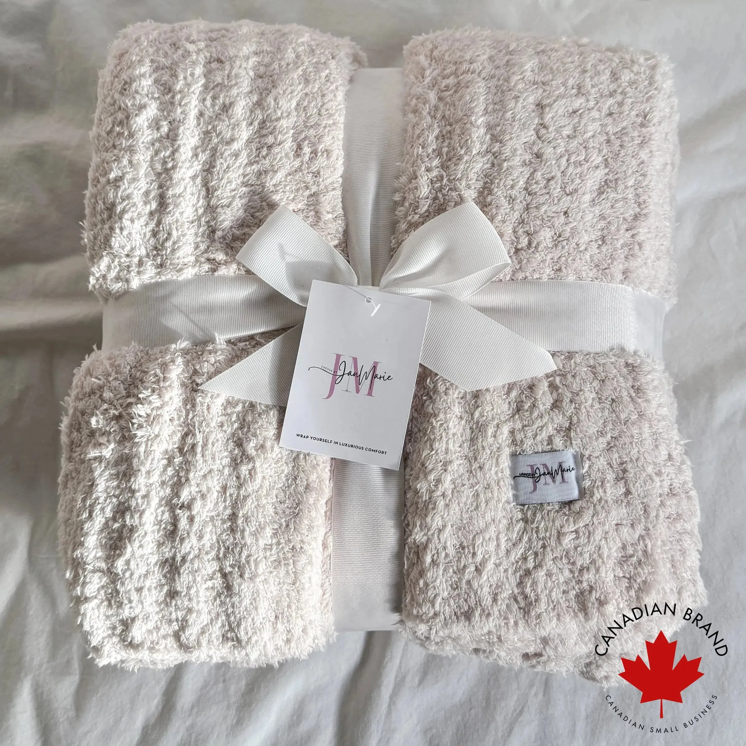 The Cozy Cabin Blanket