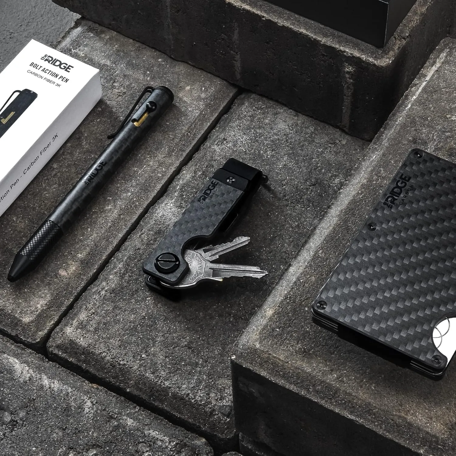 The Ridge Bolt Action Ballpoint Pen | Metal Retractable Compact Writing Instrument | Textured Grip & Internal Pressurized Refill | Carbon Fiber 3k